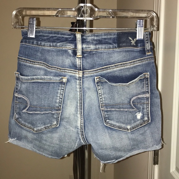 American Eagle Outfitters Size 2 Denim Shorts - Picture 2 of 2